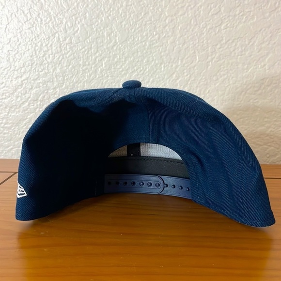 NWOT - New Era Seattle Seahawks #12 Blue Snapback Hat - Picture 2 of 7